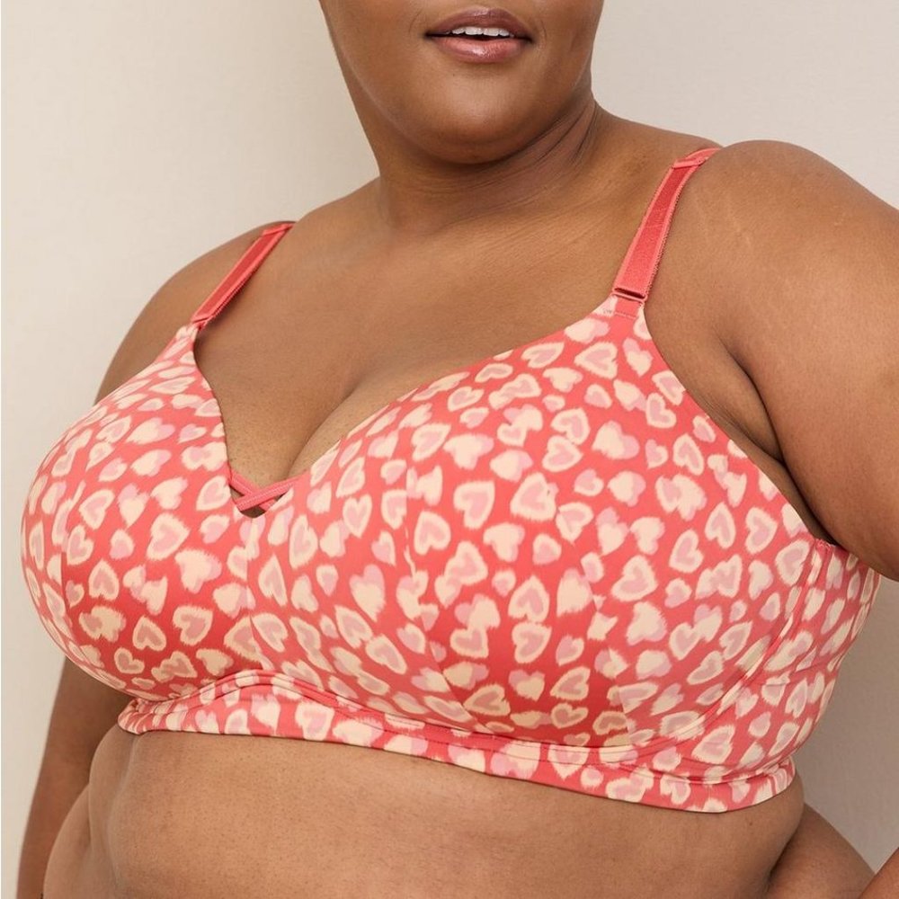 Torrid Hearts Wire-Free Plunge Push-up Bra, 48D